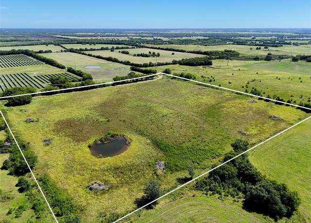 Property at 0018 S Collegiate, Paris, TX 75462