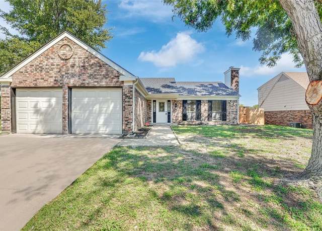 Property at 4629 Amherst, Grand Prairie, TX 75052, 3 beds, 2 baths