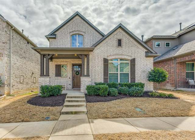 Property at 2522 Westbank Trl, Garland, TX 75042, 4 beds, 2.5 baths