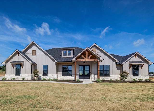 Property at 1373 Old Decatur Rd, Decatur, TX 76234, 4 beds, 2.5 baths