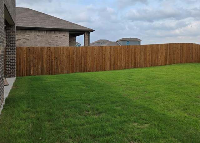 Property at 1615 Teton River Dr, Blue Ridge, TX 75424, 4 beds, 2.5 baths