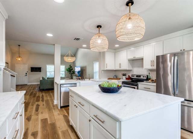 Property at 1014 Quartz Trl, Princeton, TX 75407, 4 beds, 2.5 baths