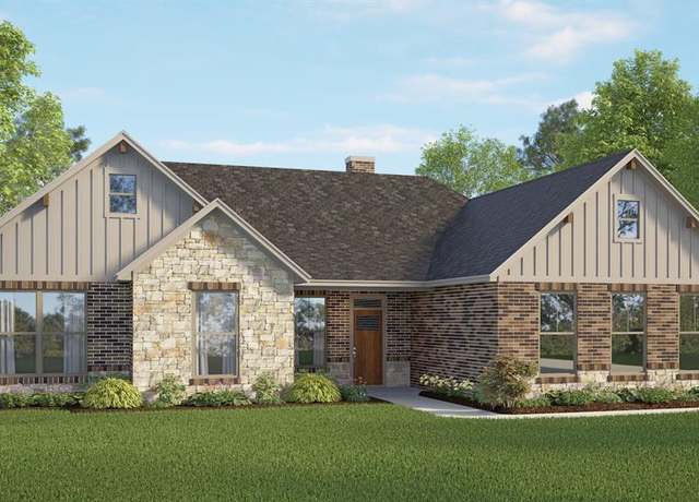 Property at 9020 Valley Oak Ct, Springtown, TX 76082, 3 beds, 2.5 baths