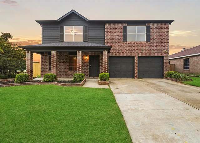 Property at 2914 Post Oak Dr, Seagoville, TX 75159, 4 beds, 2.5 baths