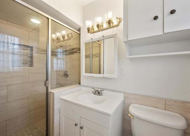 Property at 1604 Marshalldale Dr, Arlington, TX 76013, 3 beds, 2 baths