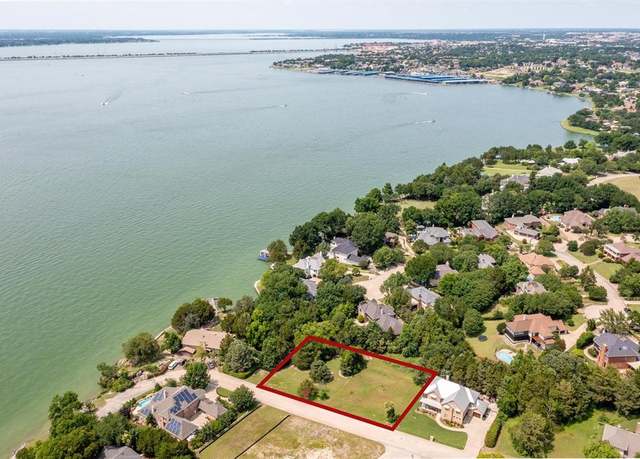 Property at 520 Cove Ridge Rd, Heath, TX 76032