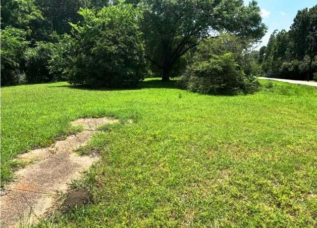 Property at 911 N Clay St, Ennis, TX 75119