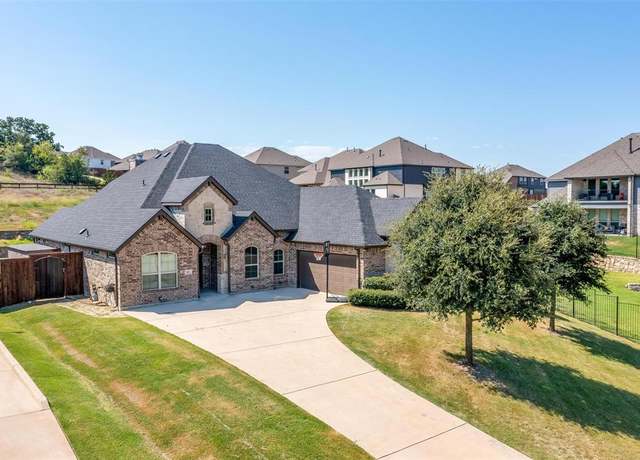 Property at 341 Landview Dr, Burleson, TX 76028, 4 beds, 3.5 baths