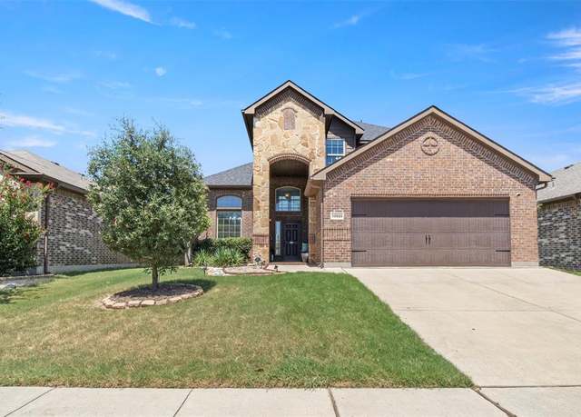 Property at 10920 Abbeyglen Ct, Fort Worth, TX 76052, 4 beds, 2.5 baths