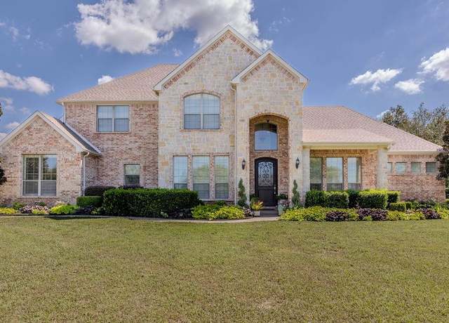 Property at 407 W Aurora Vista Trl, Aurora, TX 76078, 4 beds, 3.5 baths