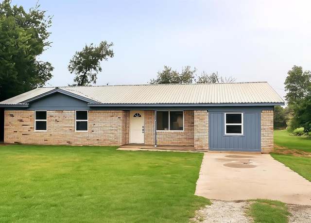 Property at 188 Olsen 1st, Mineral Wells, TX 76067, 4 beds, 1.5 baths