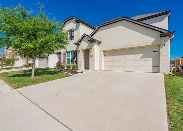 Property at 6365 Red Cliff Dr, Fort Worth, TX 76179, 4 beds, 3 baths