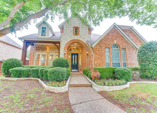 Property at 2621 Elmbrook Dr, Carrollton, TX 75010, 5 beds, 4 baths