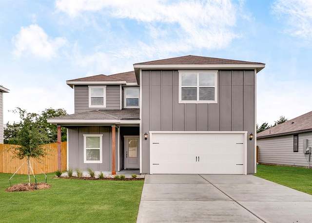 Property at 201 Southgate Dr, Terrell, TX 75160, 5 beds, 2.5 baths