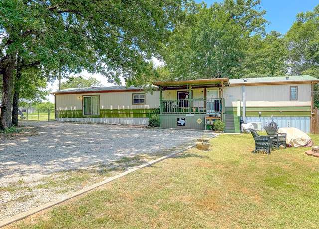 Property at 104 Still Water Dr, Gun Barrel City, TX 75156, 3 beds, 2 baths