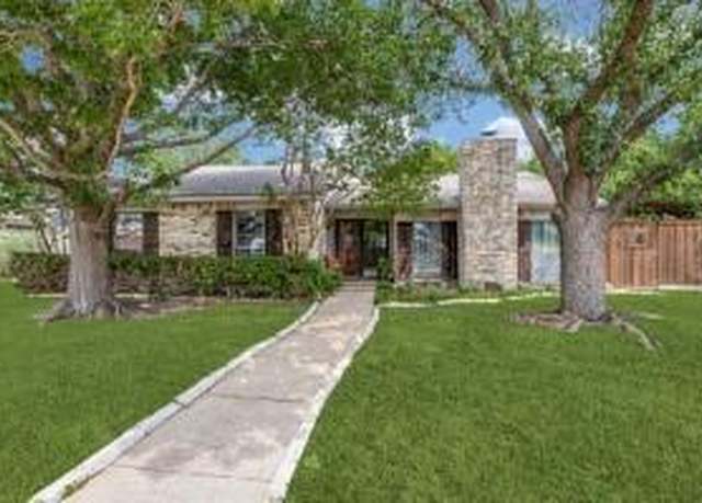 Property at 4202 Lawndale Dr, Garland, TX 75044, 3 beds, 2 baths