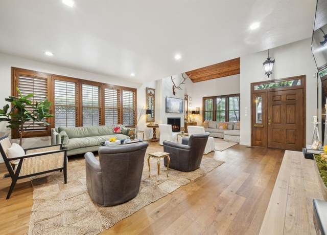 Property at 4119 Emerson Ave, University Park, TX 75205, 3 beds, 3.5 baths