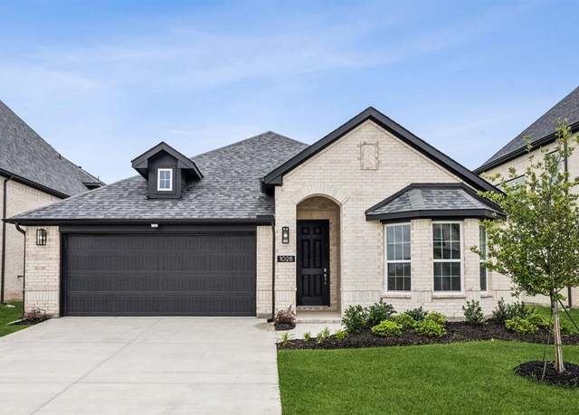 Property at 1028 Joseph Ct, Forney, TX 75126, 4 beds, 2 baths