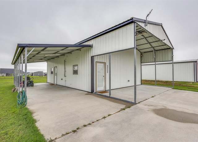 Property at 5205 Larue Dr, Caddo Mills, TX 75135, 2 beds, 1 bath