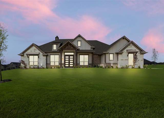 Property at 150 Waterview St, Gunter, TX 75058, 4 beds, 3 baths