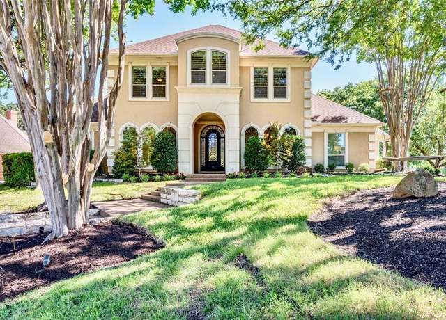 Property at 800 Windmere Ct, Southlake, TX 76092, 4 beds, 3.5 baths