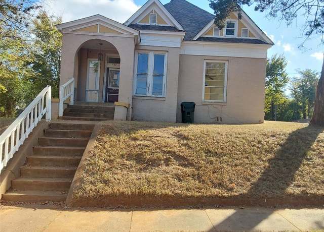 Property at 532 S Bonner Ave, Tyler, TX 75702, 6 beds, 2 baths