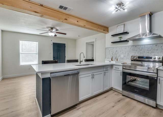 Property at 507 NE 35th St, Grand Prairie, TX 75050, 3 beds, 2 baths
