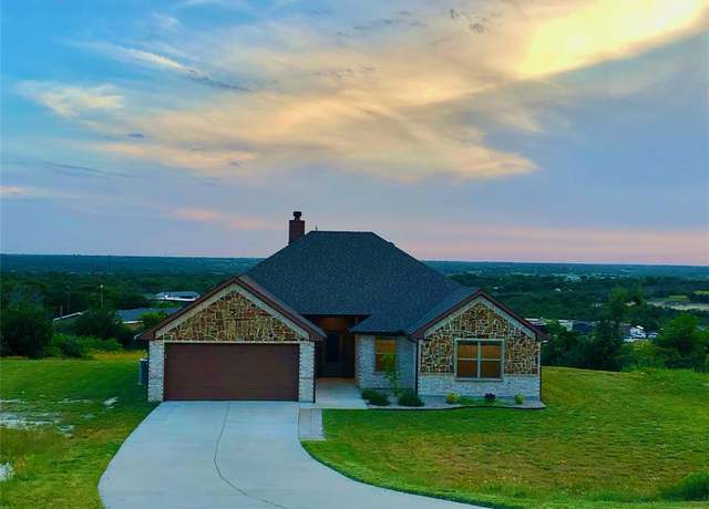 Property at 217 Timber Valley Ct, Weatherford, TX 76085, 4 beds, 2 baths