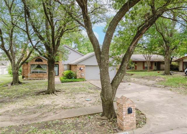 Property at 1103 Bluebonnet Hill Dr, Ennis, TX 75119, 3 beds, 2 baths