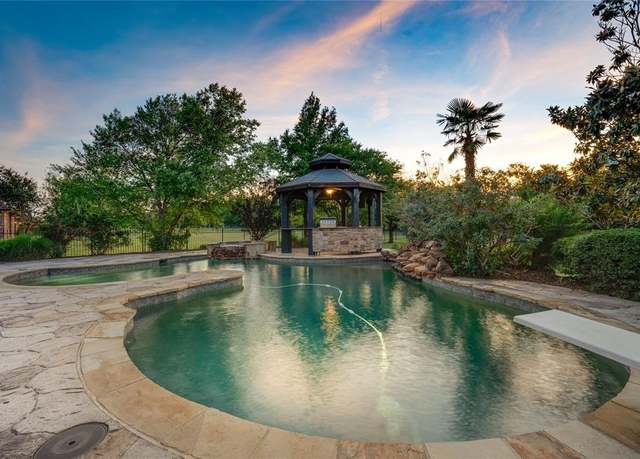 Property at 10447 W Dublin Dr, Forney, TX 75126, 3 beds, 3 baths