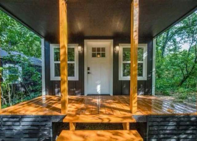 Property at 122 Allen St, Gun Barrel City, TX 75156, 1 bed, 1 bath