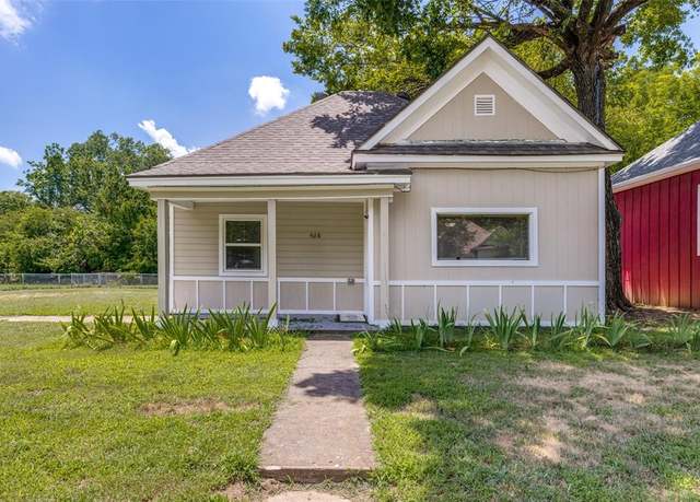Property at 408 W Heron St, Denison, TX 75020, 4 beds, 2 baths