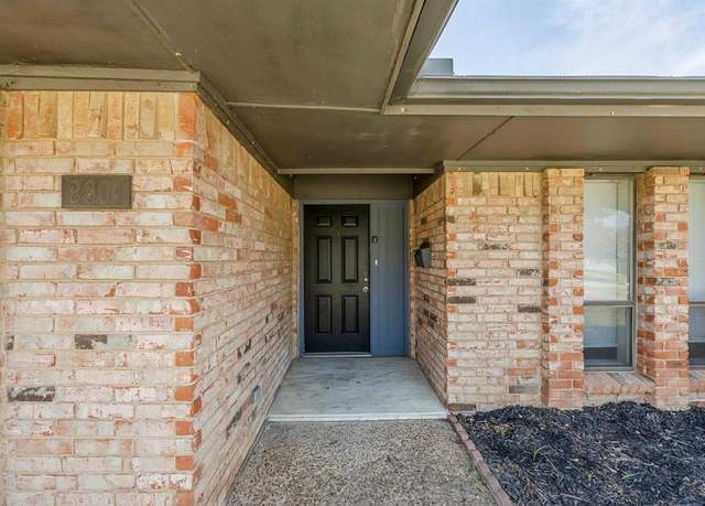 Property at 2804 Quail Ridge Dr, Carrollton, TX 75006, 4 beds, 2.5 baths