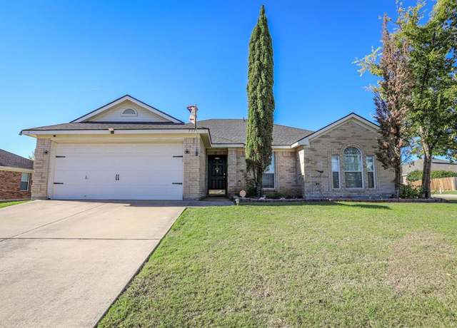 Property at 533 Reagan Ln, Burleson, TX 76028, 4 beds, 2 baths