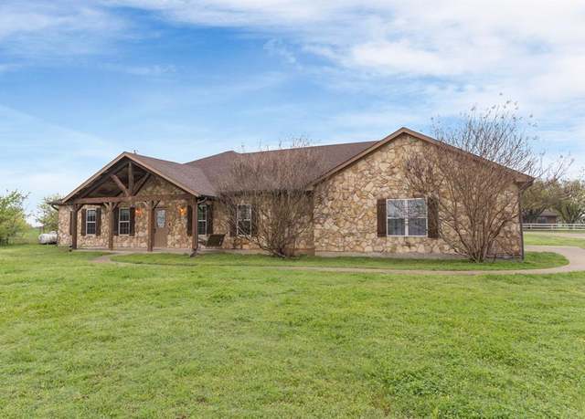 Property at 8787 S State Highway 78, Leonard, TX 75452, 4 beds, 3 baths