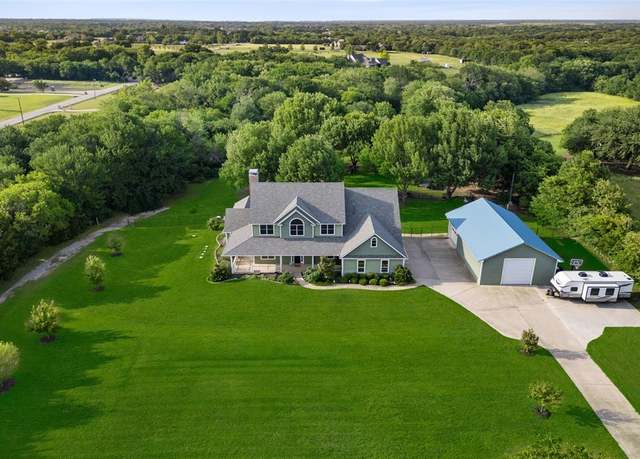 Property at 410 W Estelle Ln, Lucas, TX 75002, 4 beds, 2.5 baths