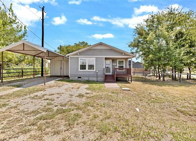 Property at 124 W Sparrow Dr, Azle, TX 76020, 3 beds, 2 baths