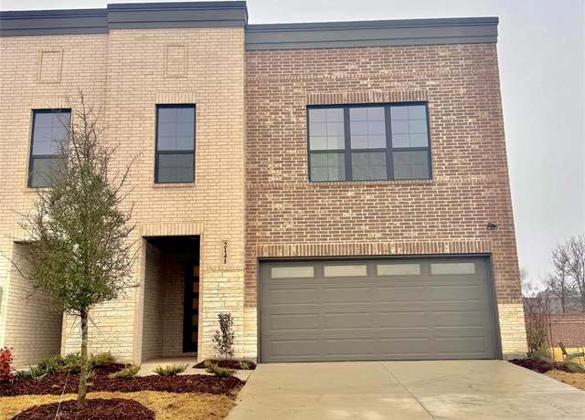 Property at 2141 Layla Dr, Waxahachie, TX 75165, 3 beds, 2.5 baths