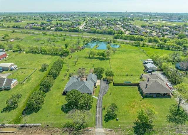 Property at 104 Fm 2450, Krum, TX 76249, 3 beds, 2.5 baths
