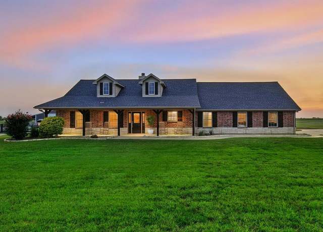 Property at 109 Petes Ln, Ponder, TX 76259, 4 beds, 2.5 baths