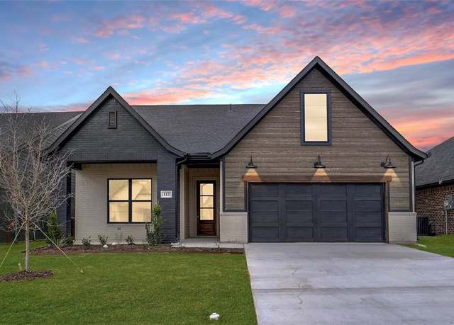 Property at 117 Sammy St, Godley, TX 76044, 4 beds, 3.5 baths