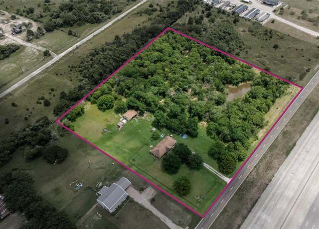 Property at 2909 SE Mckinney St, Rice, TX 75155, 3 beds, 2 baths