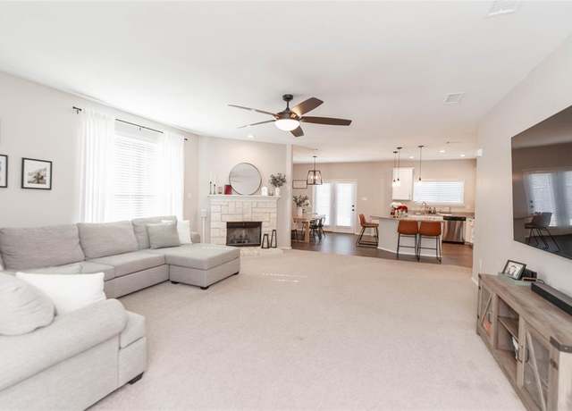 Property at 219 Colt Dr, Waxahachie, TX 75165, 3 beds, 2 baths