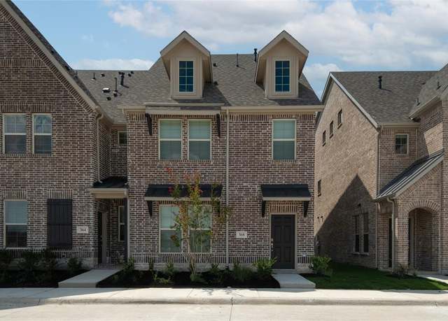 Property at 368 Greenhouse Dr, Plano, TX 75074, 3 beds, 2.5 baths