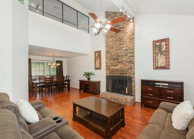 Property at 7900 Tulane Dr, Rowlett, TX 75088, 3 beds, 2.5 baths