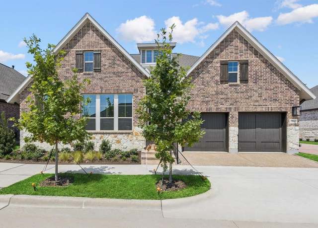 Property at 2065 Spotted Fawn Dr, Arlington, TX 76005, 2 beds, 2 baths