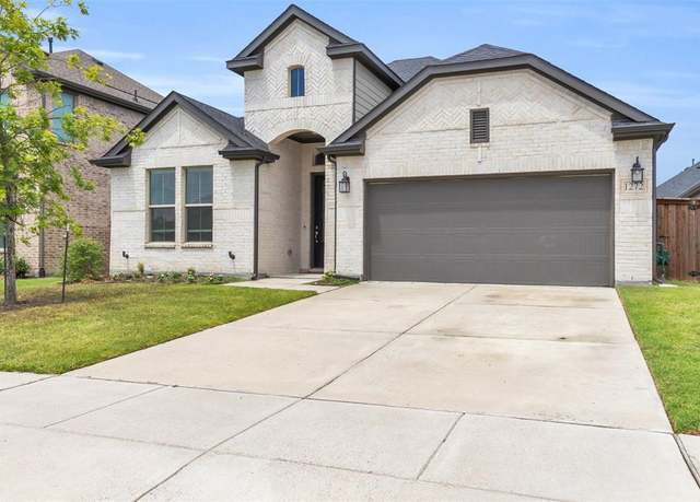 Property at 1272 Caprock Dr, Forney, TX 75126, 3 beds, 2 baths