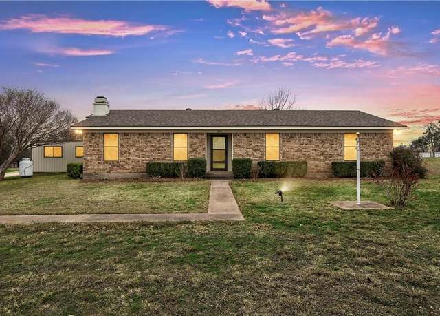 Property at 296 Valiant Wills Rd, TX 76630, 3 beds, 2 baths