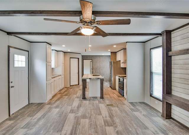 Property at 6531 Ridgecrest Ln, Argyle, TX 76226, 3 beds, 2 baths