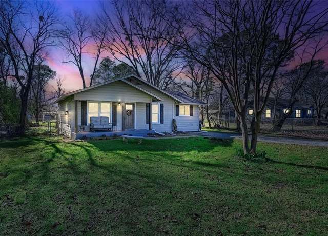 Property at 2230 Loy Lake Rd, Denison, TX 75020, 3 beds, 1 bath